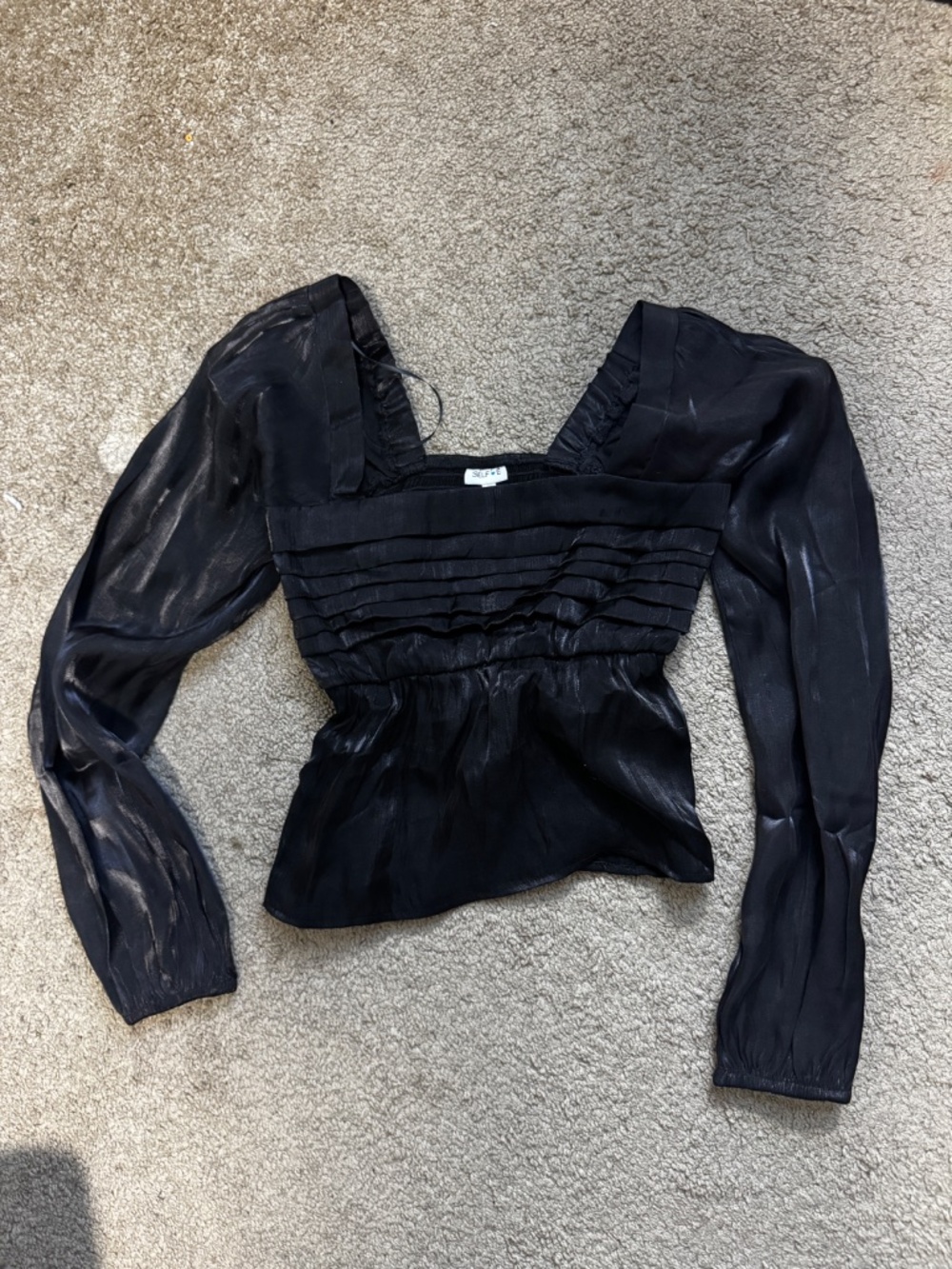 Self Esteem Long-Sleeve Pintuck Bust Woven Top - Picture 4 of 4